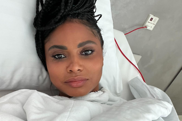 cosmarul nu s a terminat pentru laurette medicii au decis sa o opereze din nou dupa ce luni intregi a fost imobilizata la pat 69cd0307defb9