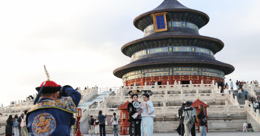 crema de hemoroizi printre ofrandele aduse de tinerii chinezi stramosilor cum s a ajuns la ciudatul obicei 69dd42448862a