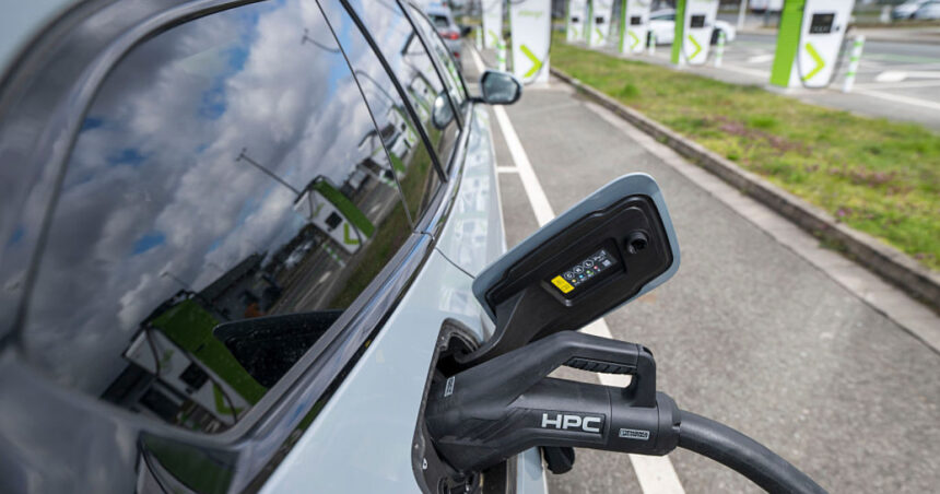 criza petrolului din orientul mijlociu stimuleaza interesul global pentru masini electrice vanzarile in noua zeelanda s au triplat 69cfa2f732039