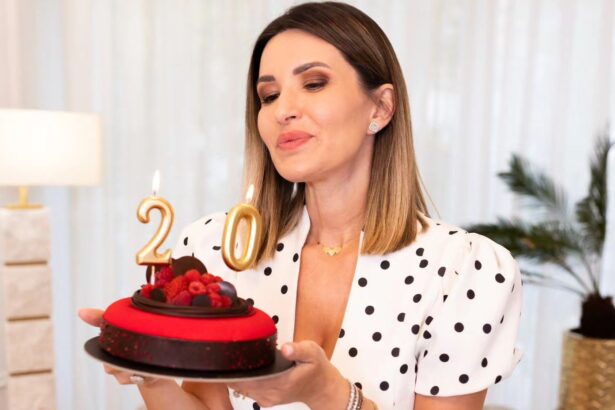 cum arata fiul cel mare al elei craciun alex a implinit 20 de ani iar vedeta recunoaste ca exista conflicte intre ei 69e8b60ba09d0