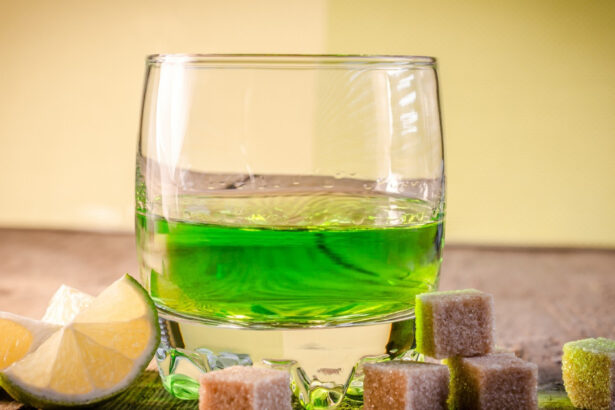 de ce a fost interzis absintul in franta si legatura cu sanatatea mintala a tinerilor de azi si retelele sociale ca tap ispasitor 69dd02fb62db9