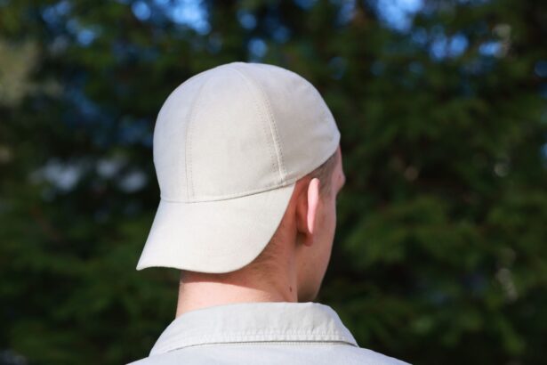 de ce unii oameni poarta sapca mereu si ce spune psihologia despre ei 69e57cad39bad