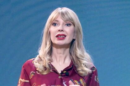 demisioneaza usr istii din psd senatoarea stoiciu nu vrea sa gireze normalizarea fascismului 69f080b2d4251