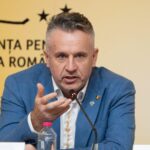 deputat aur trimis in judecata pentru instigare publica dupa ce a cerut aruncarea in aer a unor institutii pe live 69d38e44008db