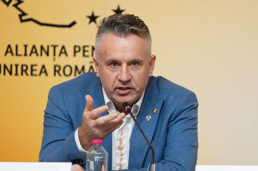 deputat aur trimis in judecata pentru instigare publica dupa ce a cerut aruncarea in aer a unor institutii pe live 69d38e44008db