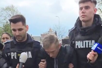 detalii din dosar profesorul din cernavoda si a ademenit eleva minora in garaj pentru a profita de ea 69ea130a233ae