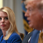 donald trump a discutat in privat despre demiterea procurorului general pam bondi 69ce0773dc417