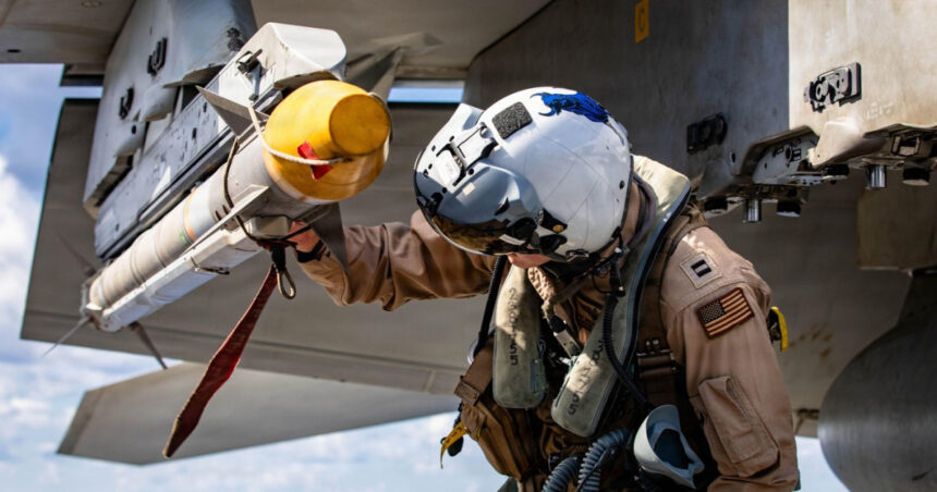 donald trump va cere cresterea bugetului pentagonului la o suma de cinci ori mai mare decat cel al chinei 69cfd79f4397f