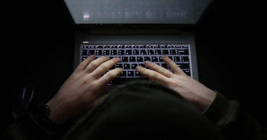 eurodeputatii cer masuri mai dure pentru hartuirea online in contextul in care unul din sase adolescenti este victima a abuzurilor 69f357aaa8996