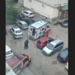femeia care a cazut de la etaj in zona cet cand spala geamurile este in stare grava 69f3387324b27