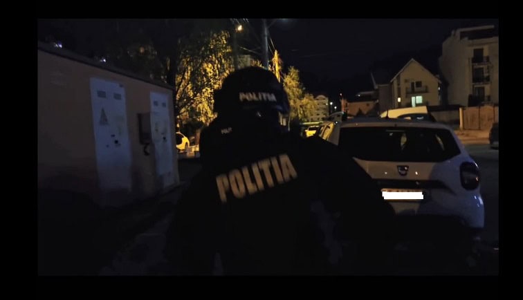 flagrant in navodari jocuri de noroc organizate ilegal in mamaia sat 55 000 de lei ridicati de anchetatori 69ef233c3f232