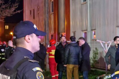 florin mitroi cornel mototolea cristian amarandei si costin rasauteanu prezenti la incendiu din henri coanda 69de7dfd925f4