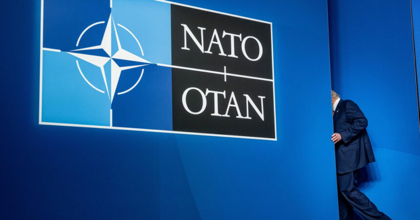 fost oficial nato despre amenintarile lui donald trump privind retragerea sua din alianta au creat cea mai grava criza 69d76fc440a88