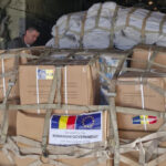 foto romania trimite 15 tone de ajutoare pentru populatia din liban transportul asigurat cu aeronave ale mapn 69df3d06ba0f3