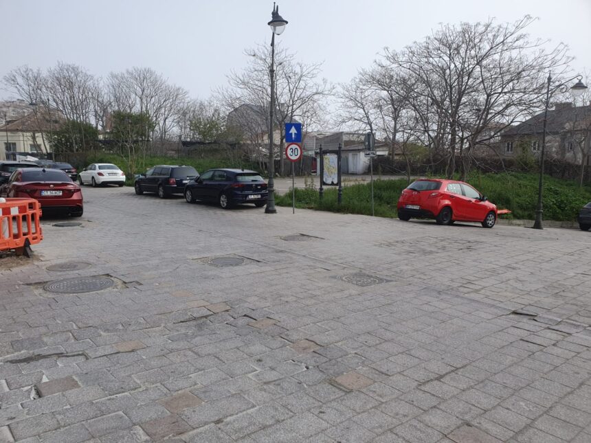 galerie foto casa ocupata ilegal in piata ovidiu o femeie ar fi fost agresata de persoanele care locuiesc acolo 69d4dc5d02801