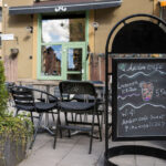 galerie foto prima cafenea condusa de inteligenta artificiala a fost deschisa la stockholm ce poate face mona 69f1b9024e016