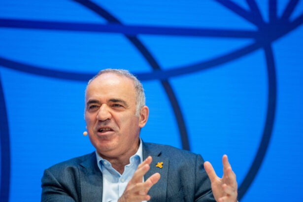 garry kasparov atac la donald trump cea mai mare greseala a lui este separarea iranului de ucraina costul politic al confuziei 69e9be21b80c1