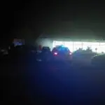 hilar dar penal s a cocotat pe scaun pe ringul de dans a cazut peste un barbat si apoi i a tras si un pumn 69d046393b848