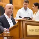 hristu aur considera ca se impune reforma in sanatate vechimea cadrelor medicale calculata in functie de orele garzilor efectuate nu de zile 69d3cb29289f2