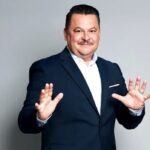 imaginea cu mihai bobonete pe patul de spital care s a viralizat in mediul online imi arde de operatii 69cd29b3abed8