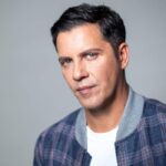 imagini cu lucian viziru pe patul de spital actorul a ajuns la camera de garda din cauza unei afectiuni de care sufera din 2015 69e48243b2d2b