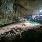 in 1990 un barbat a gasit cea mai mare pestera din lume iar apoi a pierdut o 69df9bff62091