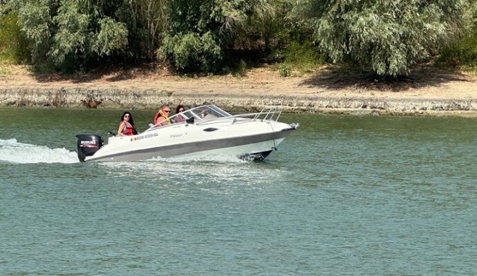 in luna mai se deschide sezonul de agrement nautic in romania vezi ce reguli trebuie respectate 69f08a0f61fcb