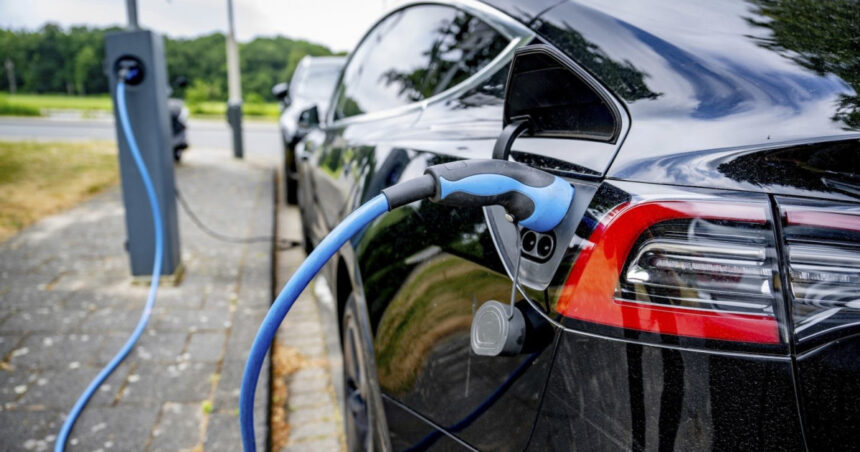 inmatricularile de masini electrice au crescut puternic in germania pe fondul crizei carburantilor 69d50c173079d