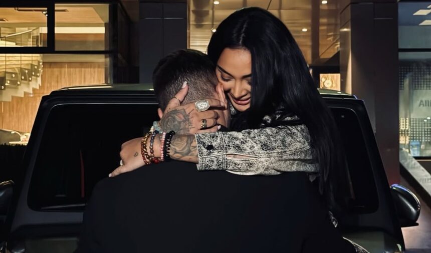 ispitele de la insula iubirii nu si mai ascund relatia cine credeti ca e in poza 69e0a67e06094