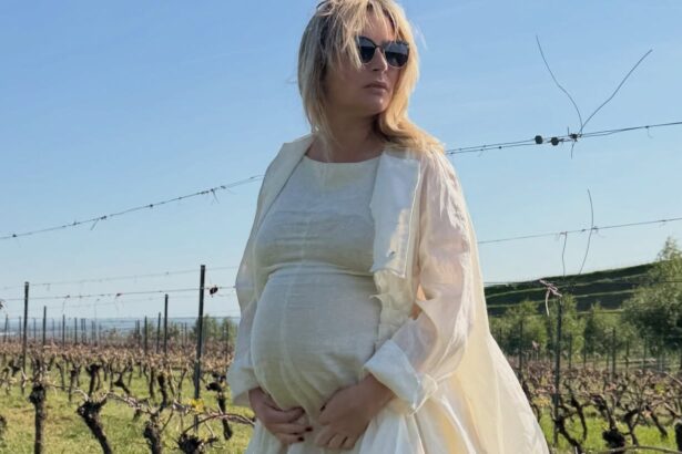 laura cosoi si a aniversat soacra imagini emotionante cu parintii sotului ei cei mai bogati bunici din univers 69edffb60920d