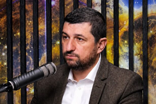 lulea se plaseaza definitiv in afara liniei aur si vrea listarea marilor companii la bursa baronii psd care factureaza nu vor acest lucru eu nu sunt adeptul ca statul sa d 69f2163e8f9df