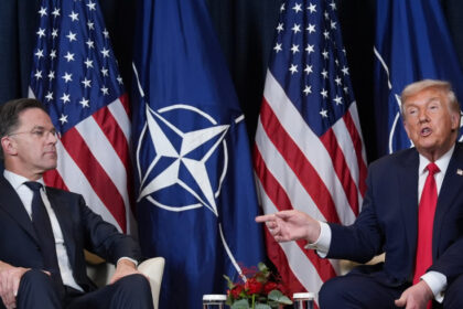 mark rutte intr o misiune de salvare a nato la washington in timp ce europenii pun la indoiala atitudinea deferenta a sefului aliantei 69d628a794727