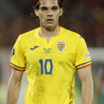 mesajul lui ianis hagi la moartea lui mircea lucescu mi ati oferit o onoare pe care o voi purta in suflet toata viata 69d5ed6c6d455