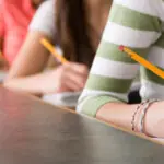 ministerul educatiei anunta un nou set de 320 programe scolare pentru invatamantul de liceu 69f38cb310938