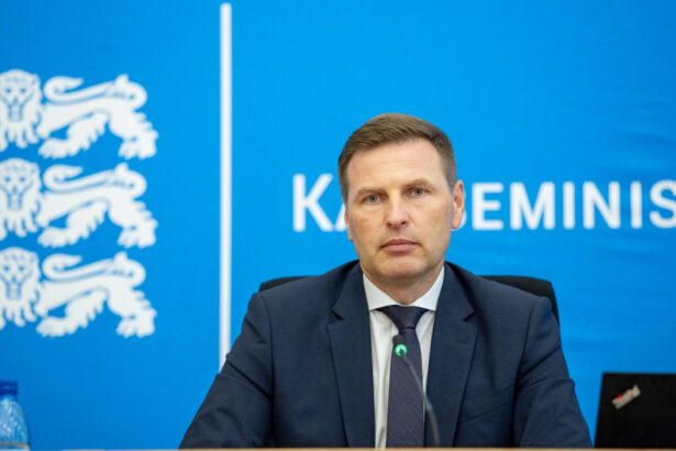 ministrul estonian al apararii e convins ca nato nu se va prabusi iar sua isi vor apara aliatii 69e202a4983f8