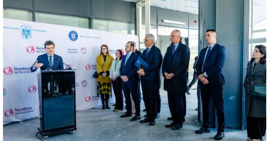 nicusor dan a vizitat centrul de mari arsi din timisoara se intampla si lucruri bune in romania 69d53d7780a02