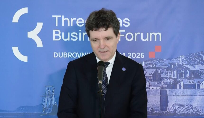 nicusor dan ar vrea guvern minoritar dupa plecarea lui bolojan si nu crede in suspendarea sa anuntata de simion nu este o chestiune serioasa video 69f1d759322a4