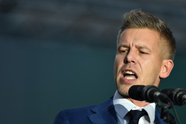 nicusor dan despre directia politica a lui peter magyar se defineste ca pro european o sa vedem in actiunile sale viitoare 69e12938f0e1d