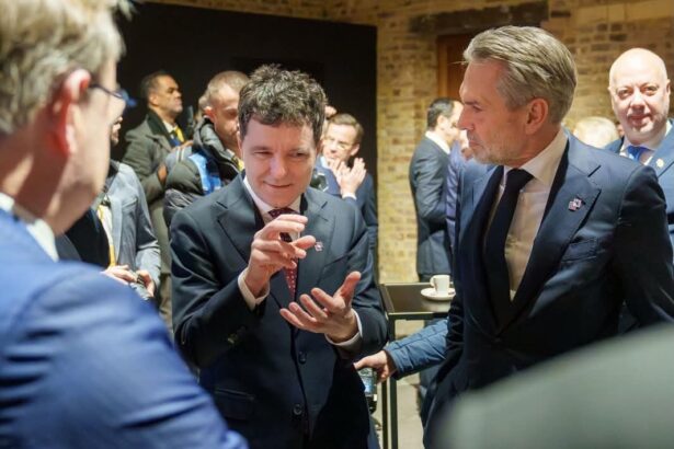 nicusor dan pleaca in croatia la sesiunea speciala a forumului de afaceri al initiativei celor trei mari 69ef8ada75157