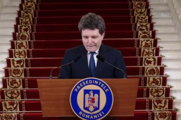 nicusor dan suntem in criza politica nici un partid din coalitie nu va colabora cu aur deci calm si vom trece prin asta video 69e918b24576a