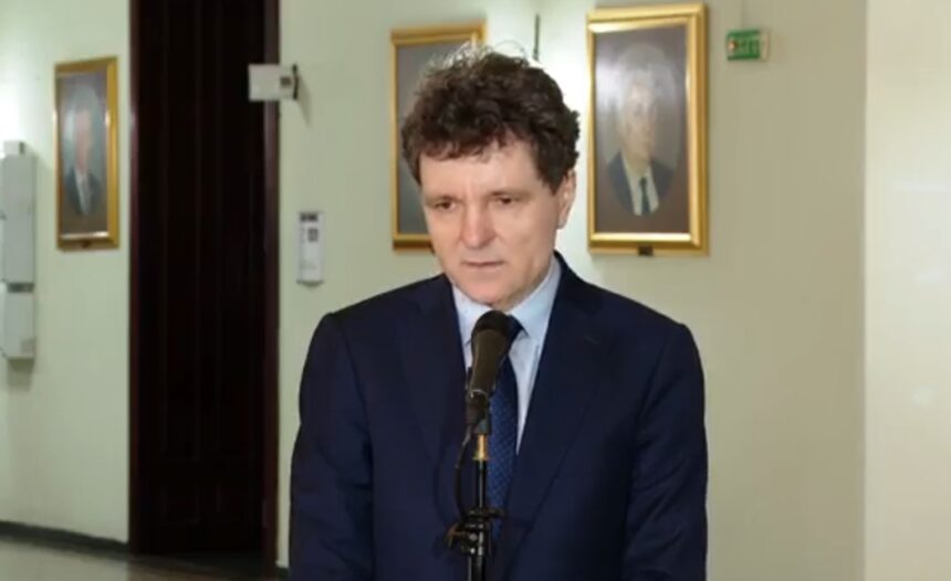 nicusor dan vom intra in turbulente politice incerc sa mi pastrez rolul de mediator sper sa gasim o formula video 69e609d314556