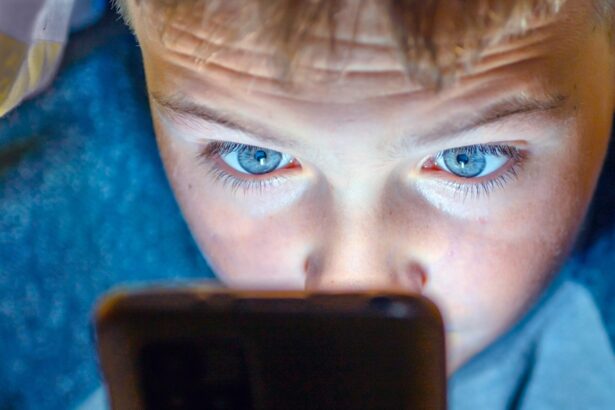 noul decalaj digital din familie copiii folosesc inteligenta artificiala zilnic dar parintii nu stiu 69dceafa62a80