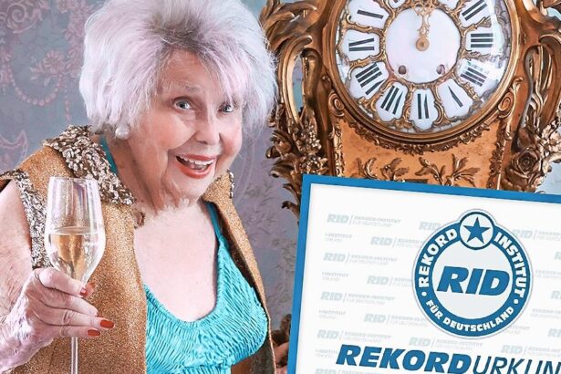 o femeie de 101 ani a devenit cel mai in varsta model pentru costume de baie din lume varsta nu poate diminua frumusetea si carisma 69ec406e56f39