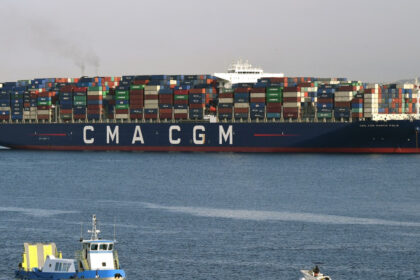 o nava detinuta de francezi a trecut prin stramtoarea ormuz pentru prima data de la inceputul razboiului din orientul mijlociu 69cf9bb6029d1