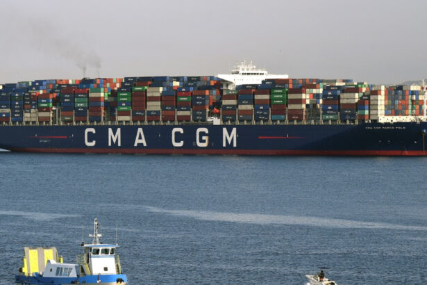 o nava detinuta de francezi a trecut prin stramtoarea ormuz pentru prima data de la inceputul razboiului din orientul mijlociu 69cf9bb6029d1