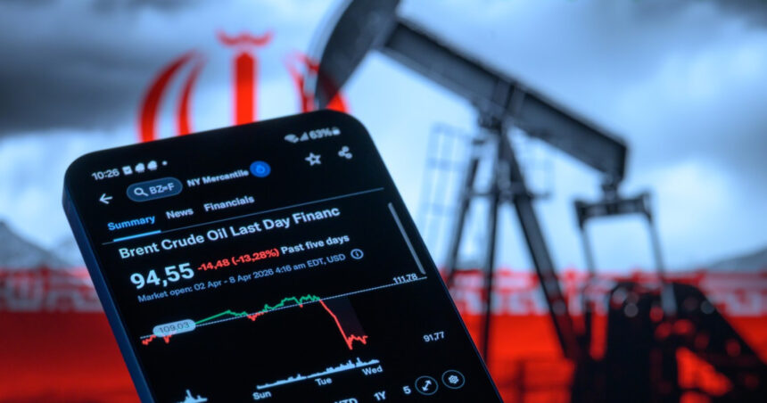 pariu de aproape 950 milioane de dolari pe scaderea pretului petrolului cu cateva ore inainte de armistitiul sua iran 69d76d516a5f5