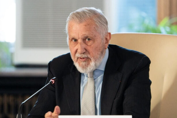 parlamentul a declarat 2027 anul ilie nastase pentru recunoasterea carierei internationale proiectul initiat de aur psd si pot 69ccfcb6c892b