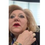 parlamentul european i a ridicat imunitatea sosoaca jegurile de nationalisti voteaza unii impotriva altora pentru ca sunt pupatori in cr de cazane 69f0939482f86