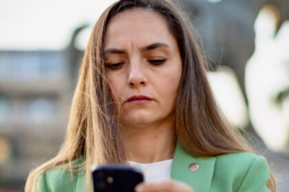 partidul oamenilor tineri pot ramane fara grup parlamentar de la camera deputatilor dupa plecarea a 10 deputati 69ea36cceaa69