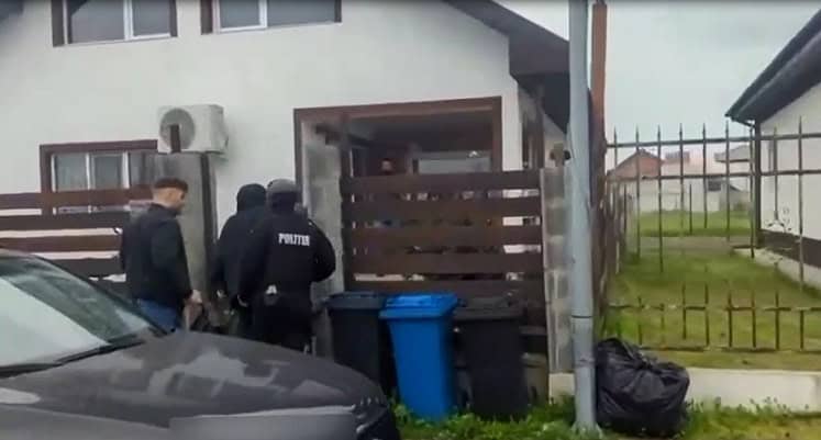 perchezitie in valu lui traian intr un dosar de nerespectare a regimului armelor si munitiilor 69e8964956d80